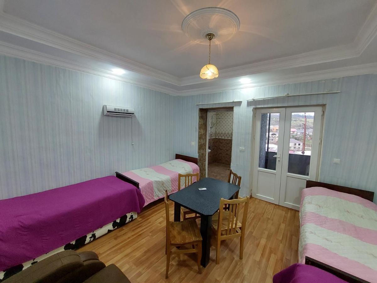 Apartment Beso Kutaisi Exterior foto